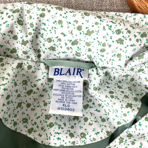 sage green raincoat - Picture 4 of 4